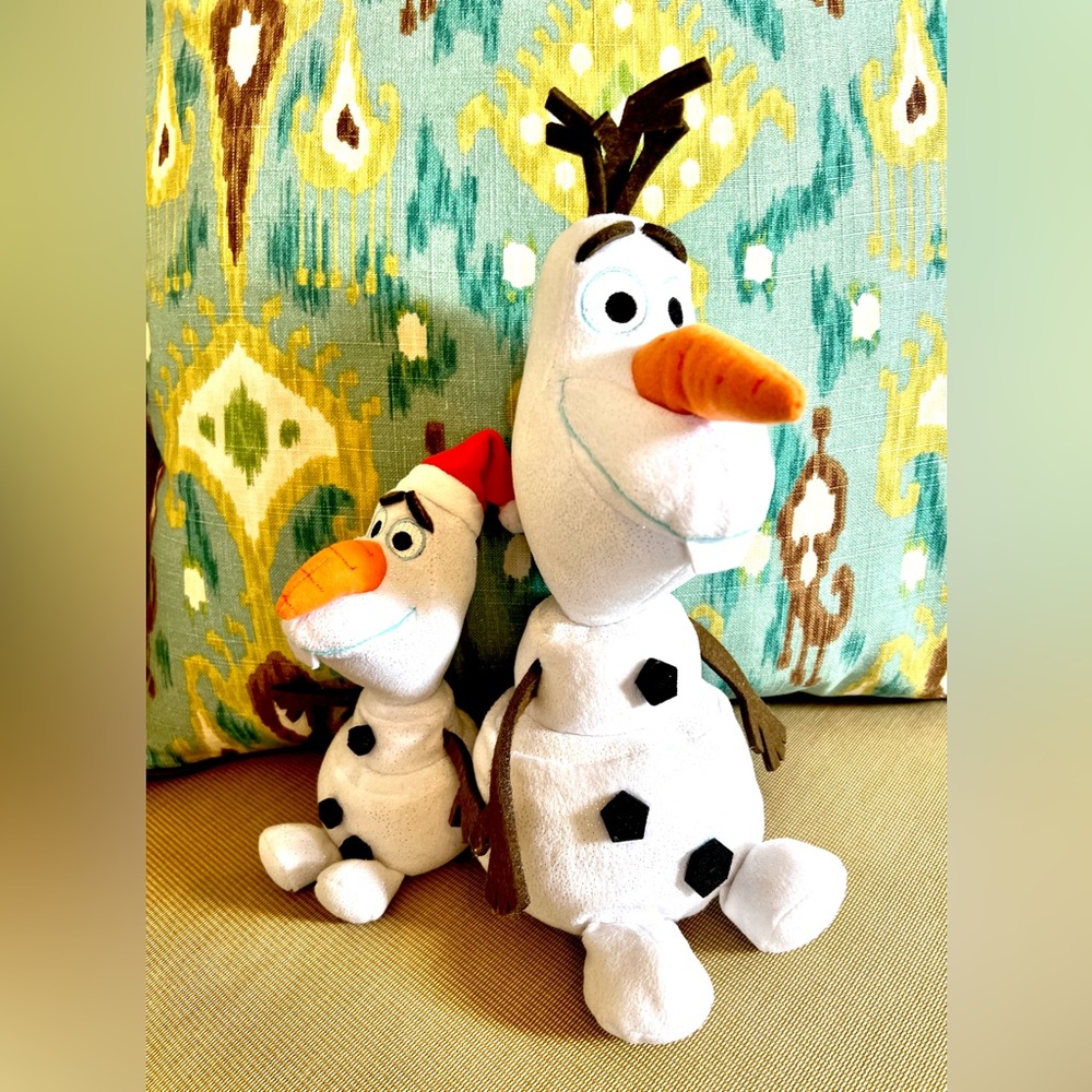 Ty Disney Pair of Olaf Plushes